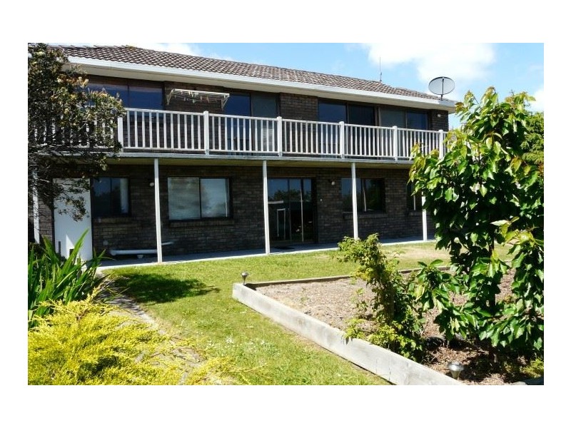 18 Lawrence Street, George Town TAS 7253