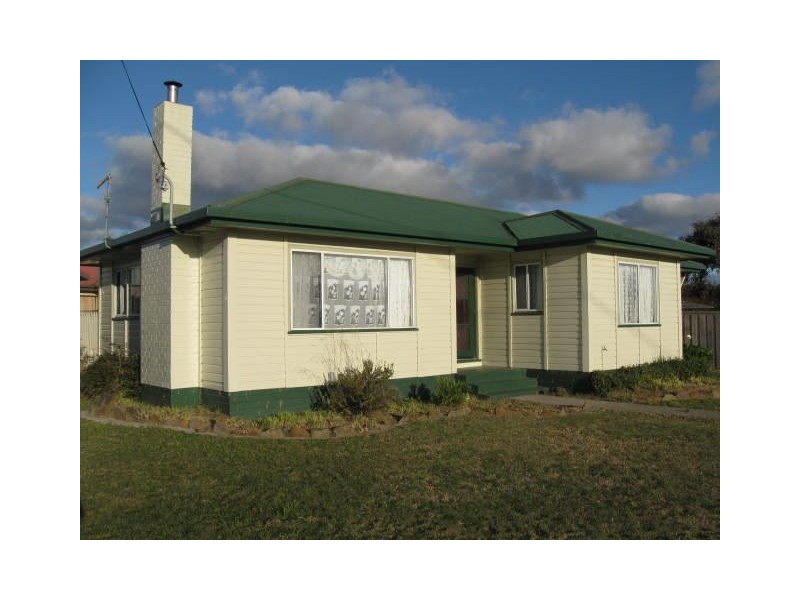 50 Main Road, George Town TAS 7253