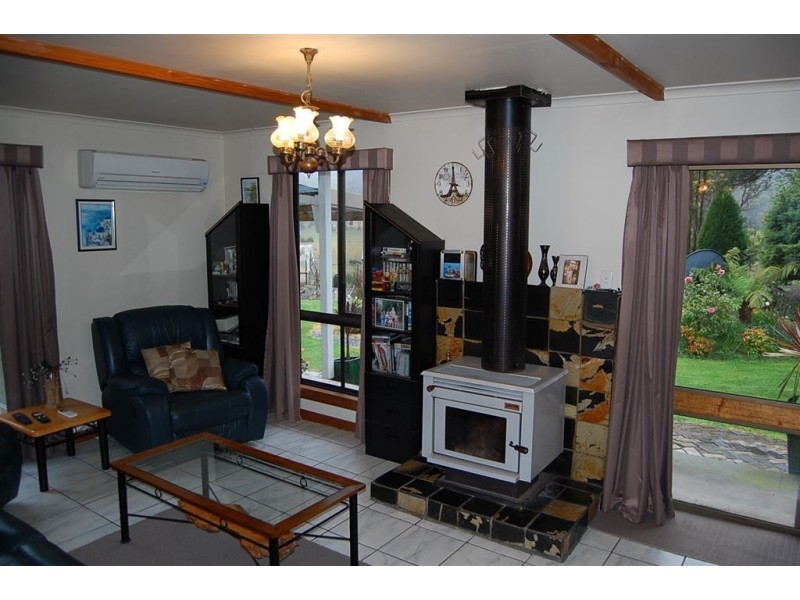 6542 Bridport Road, George Town TAS 7253