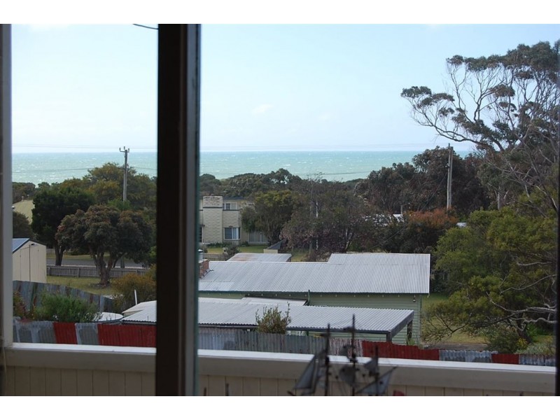 1 Collins Street, Weymouth TAS 7252