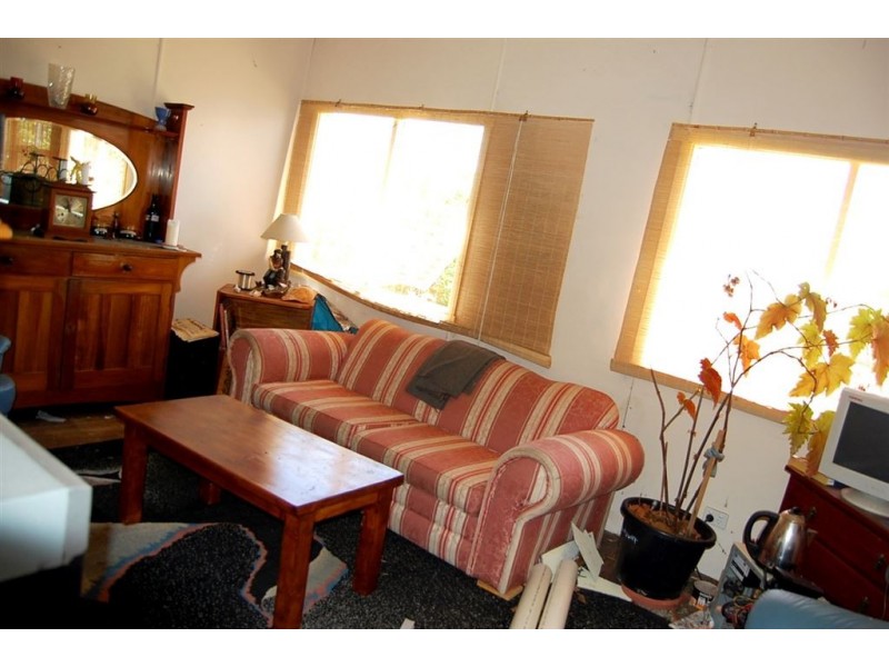 9 Hurst Street, Lulworth TAS 7252