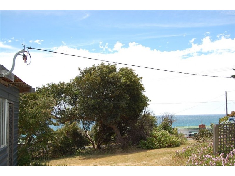 9 Hurst Street, Lulworth TAS 7252