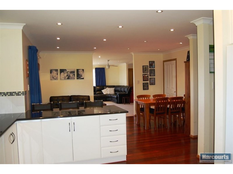 6 William Parish Drive, Low Head TAS 7253