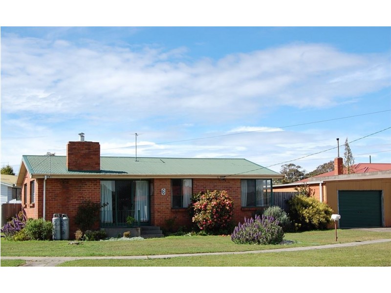 6 Adam Street, George Town TAS 7253