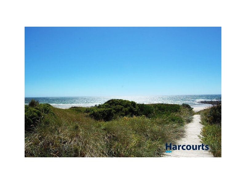 2B Lord Liverpool Drive, Low Head TAS 7253