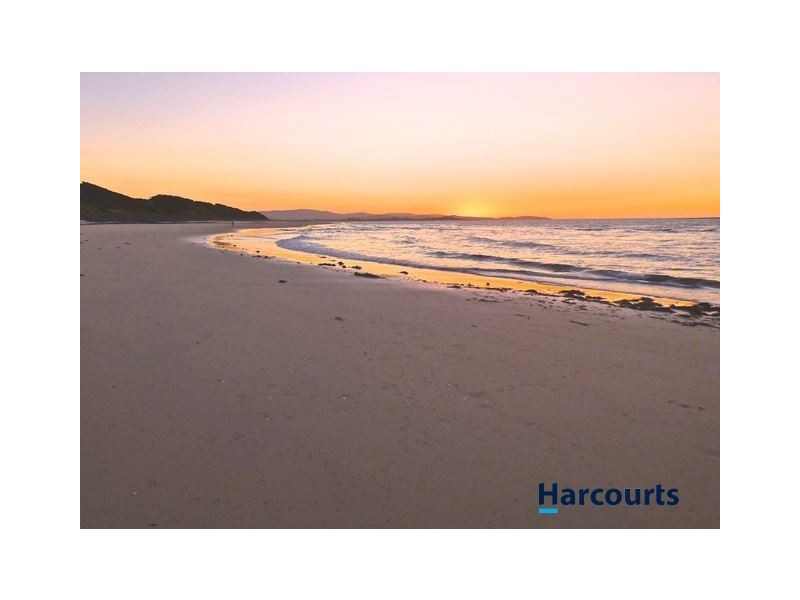 2B Lord Liverpool Drive, Low Head TAS 7253