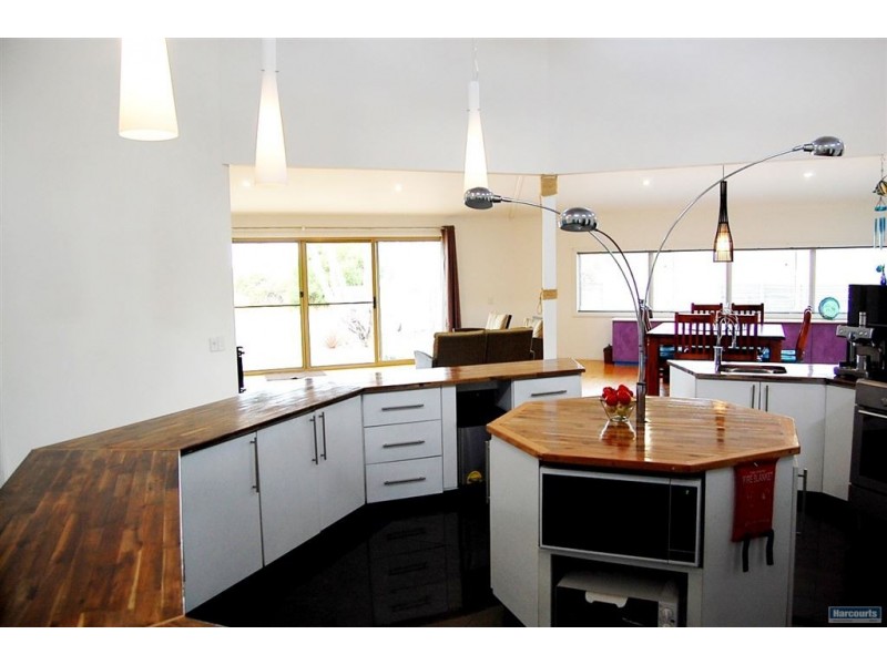 5 Fanny’s Bay Road, Lulworth TAS 7252