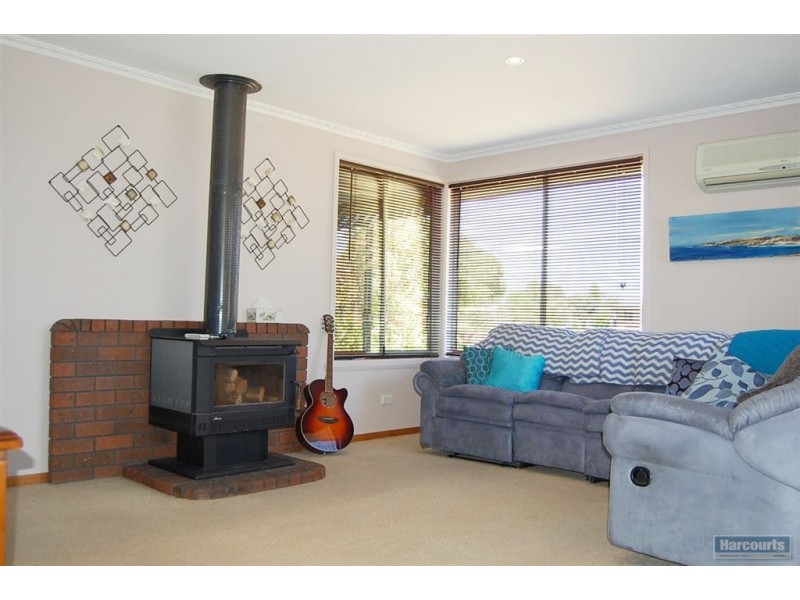 9 Targett Avenue, George Town TAS 7253