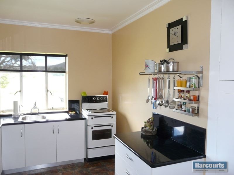 100 Agnes Street, George Town TAS 7253