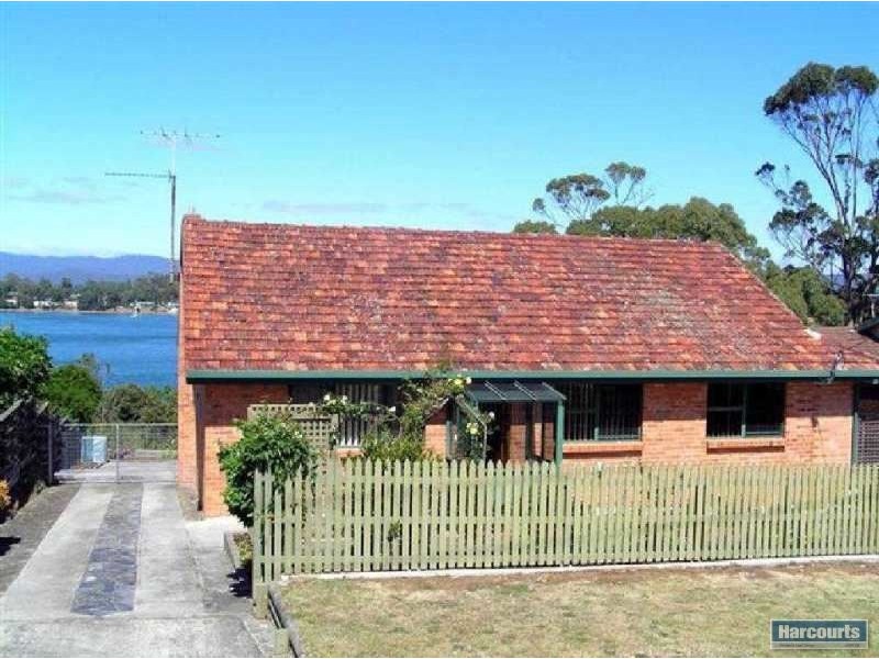 32 Tamar Avenue, George Town TAS 7253