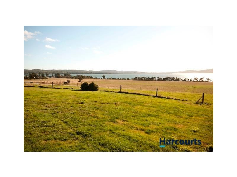 1024 Windermere Road, Swan Bay TAS 7252