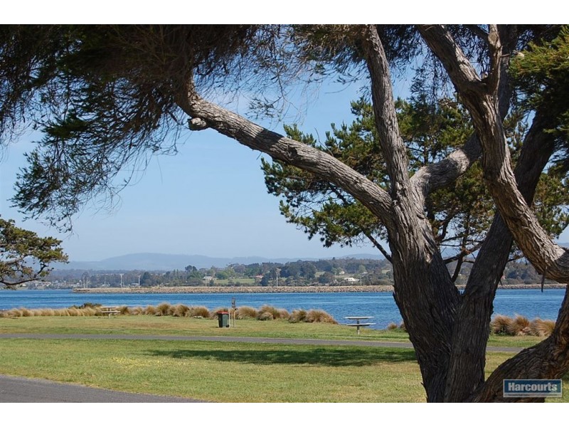 29 Esplanade North, George Town TAS 7253