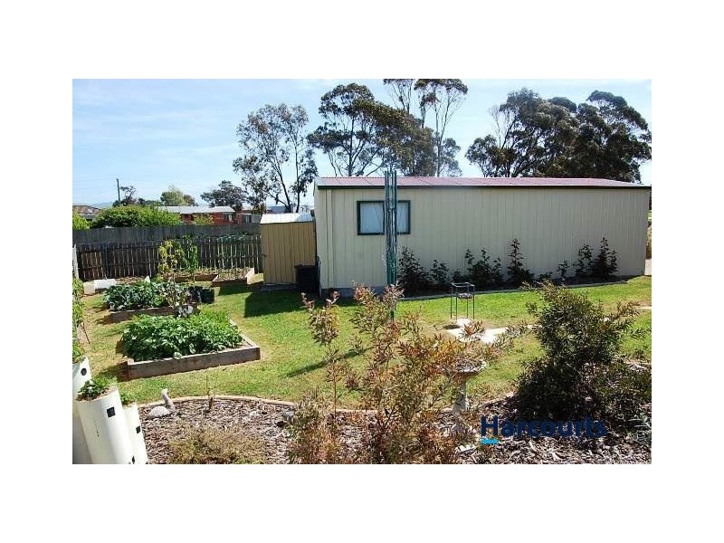 12 Roberts Avenue, George Town TAS 7253