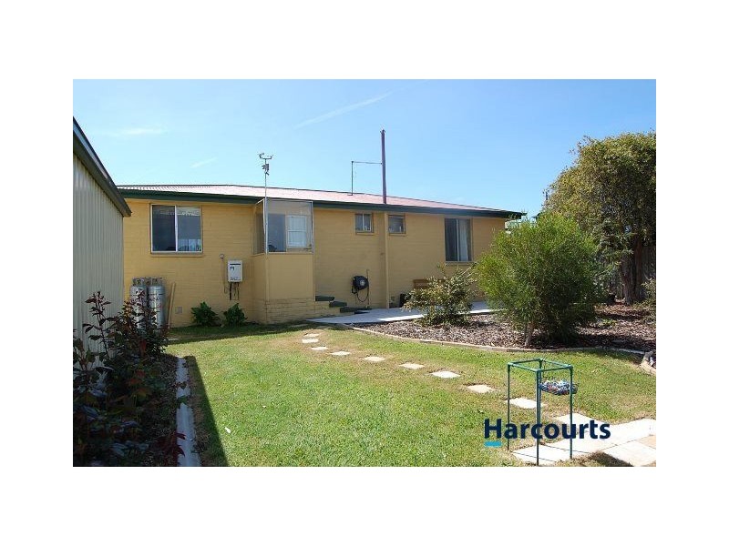 12 Roberts Avenue, George Town TAS 7253