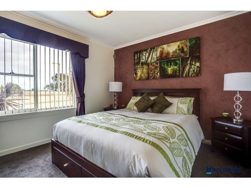 11 Targett Avenue, George Town TAS 7253