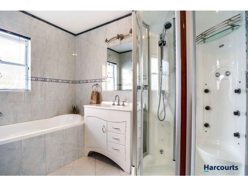 11 Targett Avenue, George Town TAS 7253