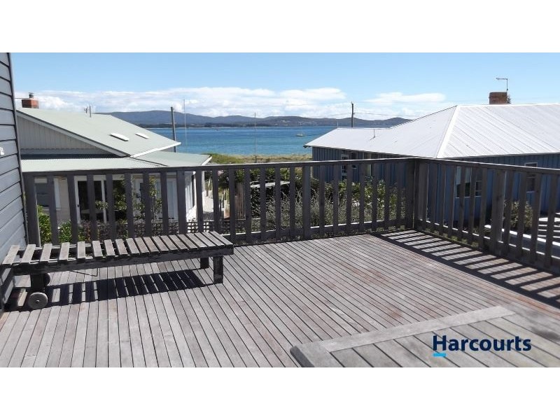 1 East Beach Road, Low Head TAS 7253