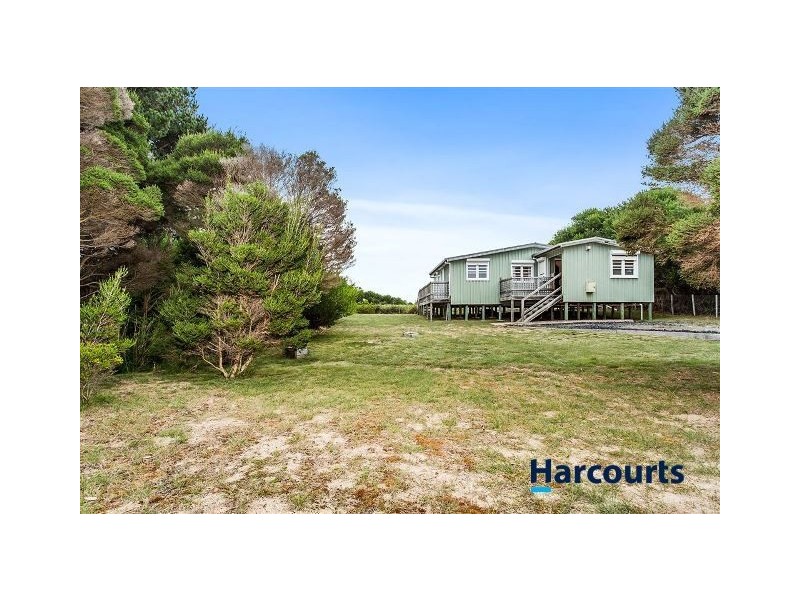 8 Boobyalla Rise, Lulworth TAS 7252