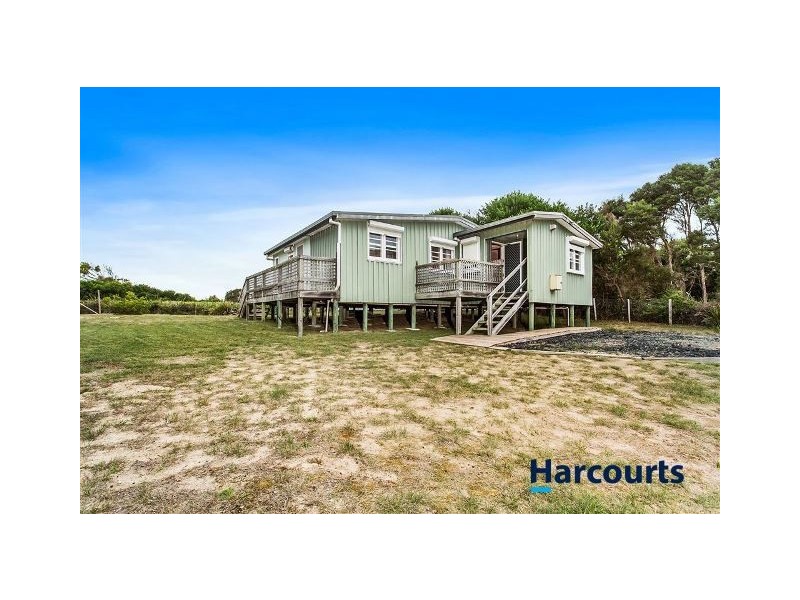 8 Boobyalla Rise, Lulworth TAS 7252