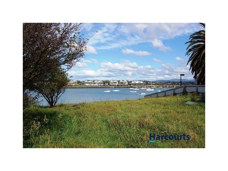 4 Bathurst Street, George Town TAS 7253