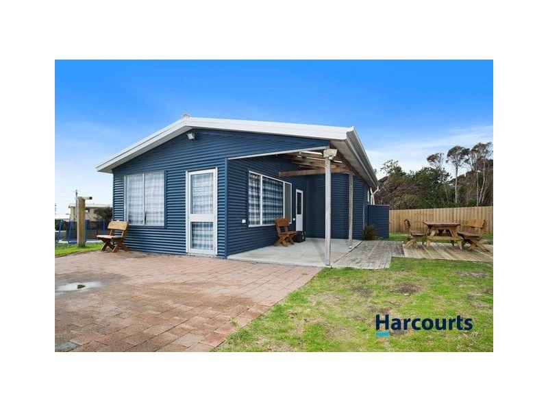 4 Boobyalla Rise, Lulworth TAS 7252