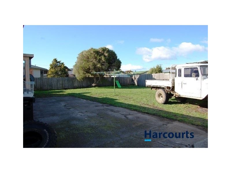 6 Gray Avenue, George Town TAS 7253