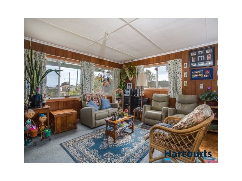 1 Lyndon Avenue, Bellingham TAS 7254
