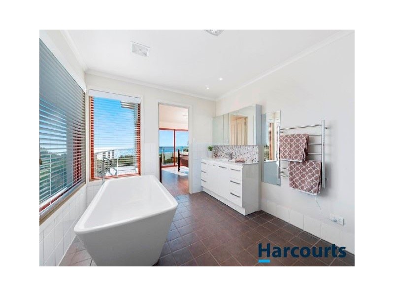 15 Lord Liverpool Drive, Low Head TAS 7253
