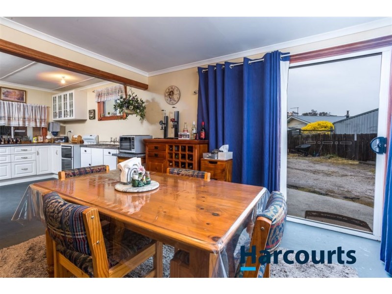 2 Howard Street, Bellingham TAS 7254