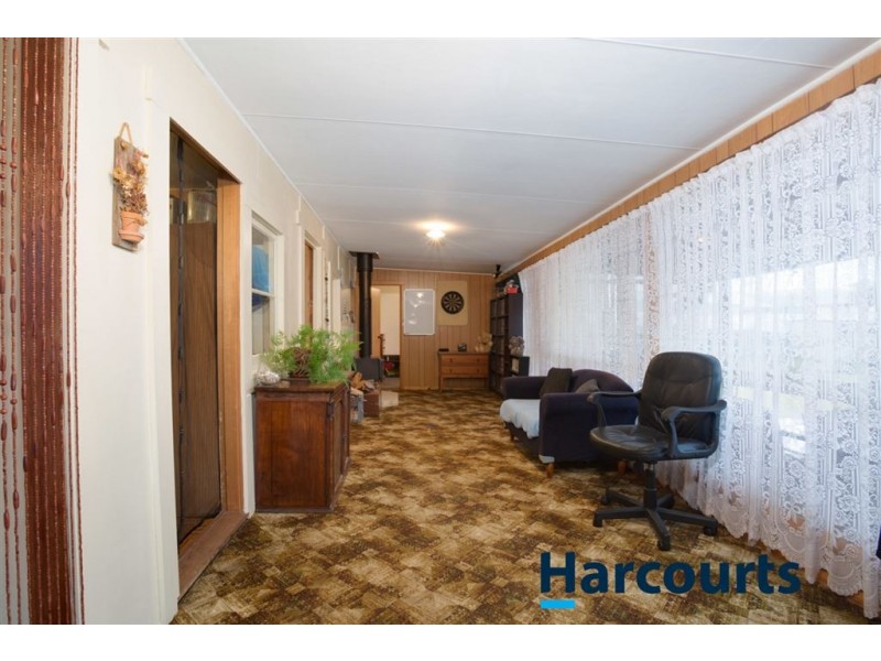 2 Howard Street, Bellingham TAS 7254