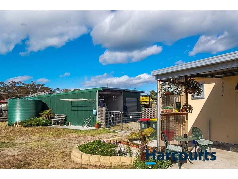 2 Howard Street, Bellingham TAS 7254