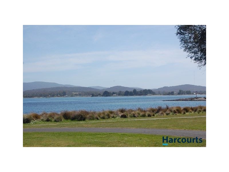 29 Esplanade North, George Town TAS 7253