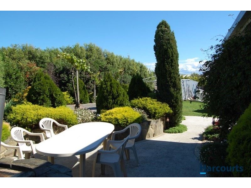 8 Edward Court, George Town TAS 7253