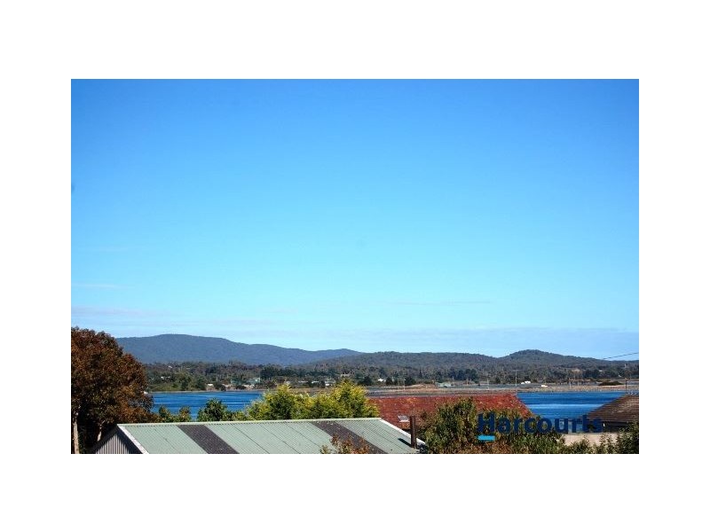 16 Mary Street, George Town TAS 7253