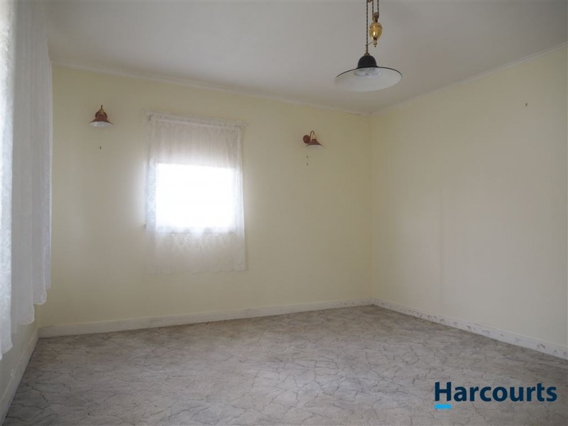 42 Main Road, George Town TAS 7253