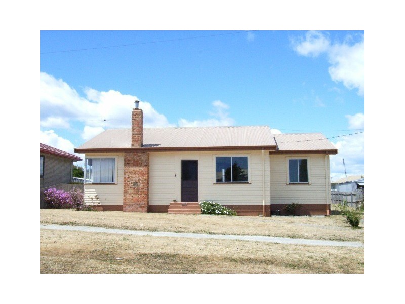8 Davidson Street, George Town TAS 7253