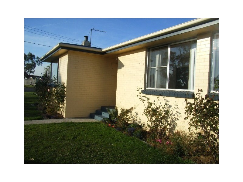 18 Adelaide Street, George Town TAS 7253