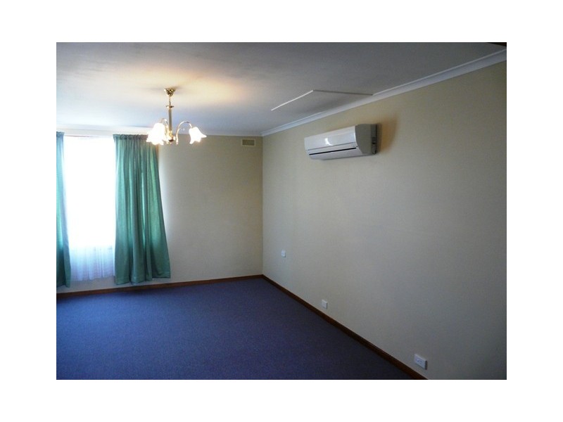 8 Grachan Avenue, George Town TAS 7253