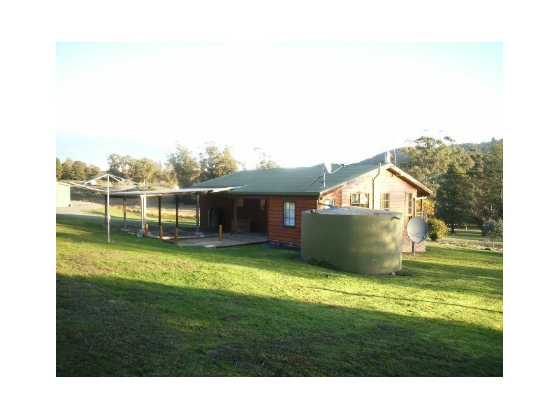 147 Greaves Road, Flowery Gully TAS 7270