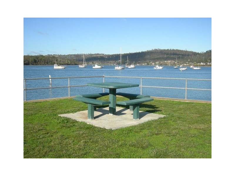 125 Gravelly Beach Road, Gravelly Beach TAS 7276