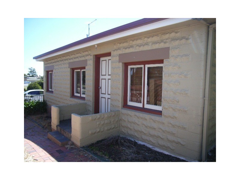 17 Main Road, George Town TAS 7253