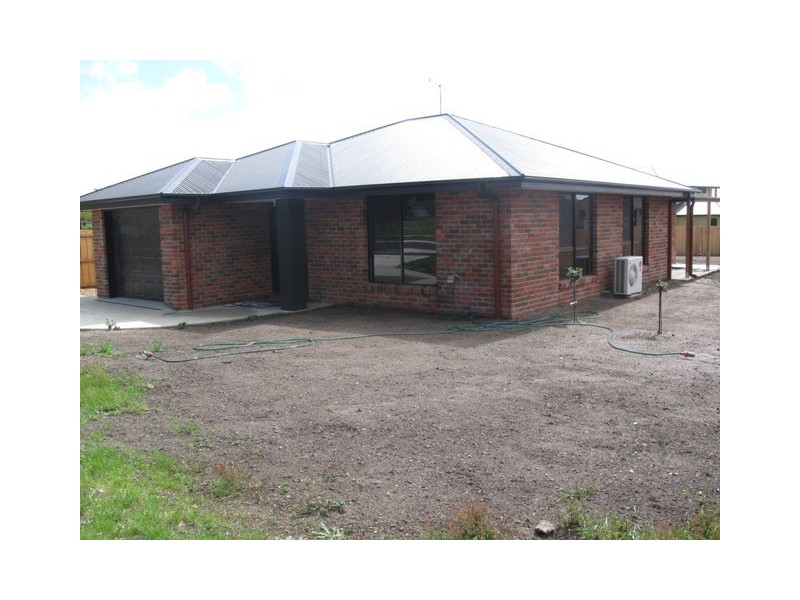 3 Warburton Street, George Town TAS 7253