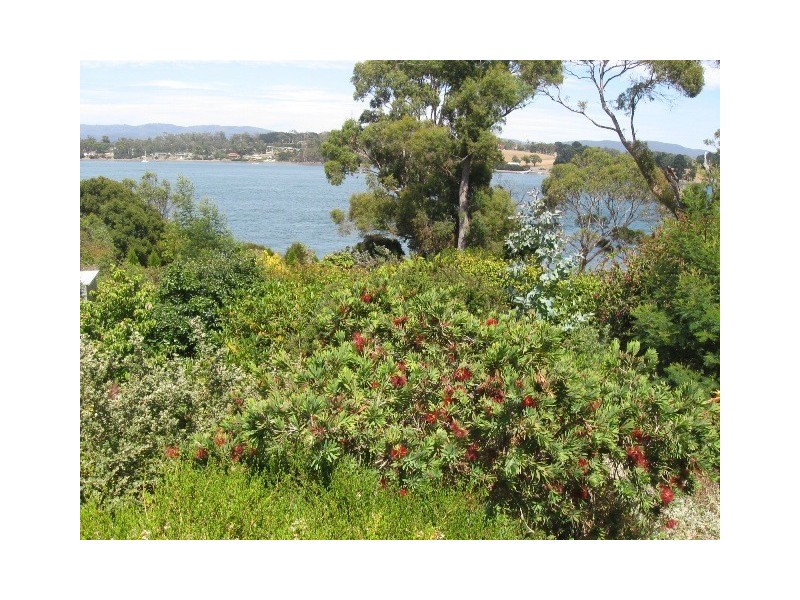 32 Tamar Avenue, George Town TAS 7253