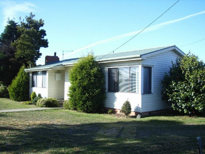 4 Adams Street, George Town TAS 7253