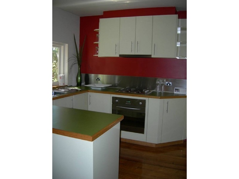 17 Main Road, George Town TAS 7253