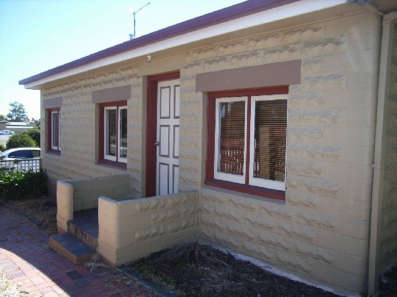 17 Main Road, George Town TAS 7253
