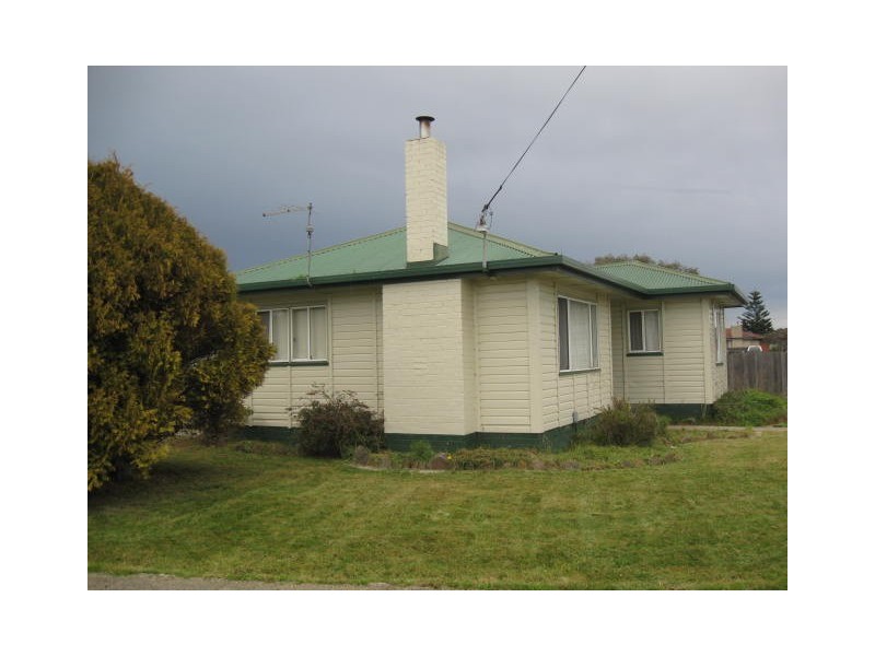 50 Main Road, George Town TAS 7253