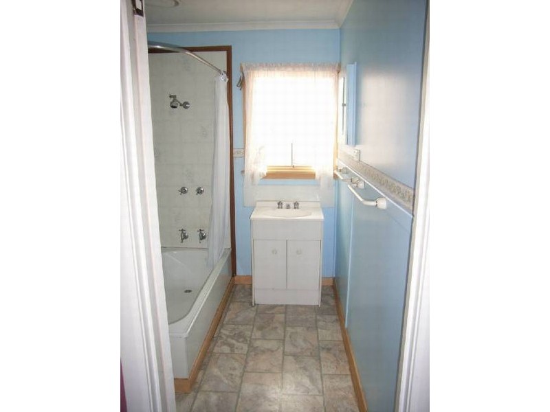 50 Main Road, George Town TAS 7253