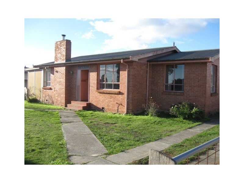 2 Harris Crescent, George Town TAS 7253