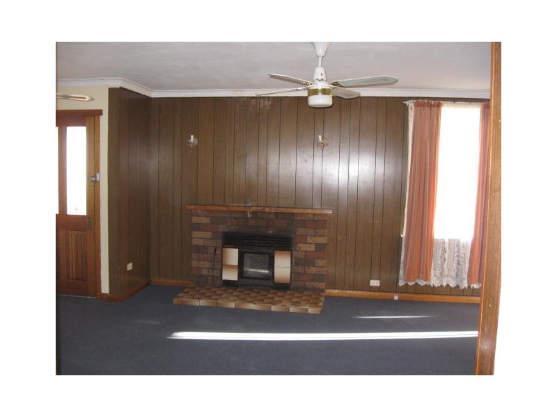 2 Harris Crescent, George Town TAS 7253